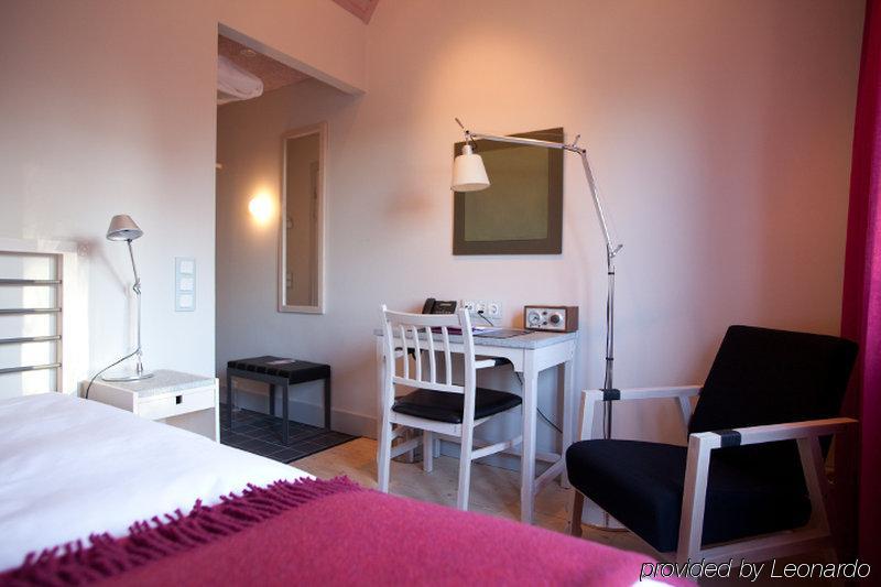 Ytterjaerna Hotell & Konferens Exterior photo